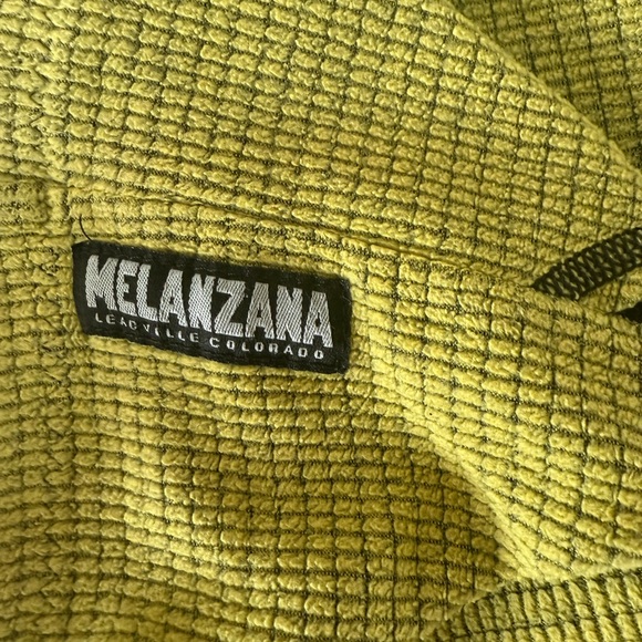 Womens Green Micro hood Melanzana - Picture 4 of 6